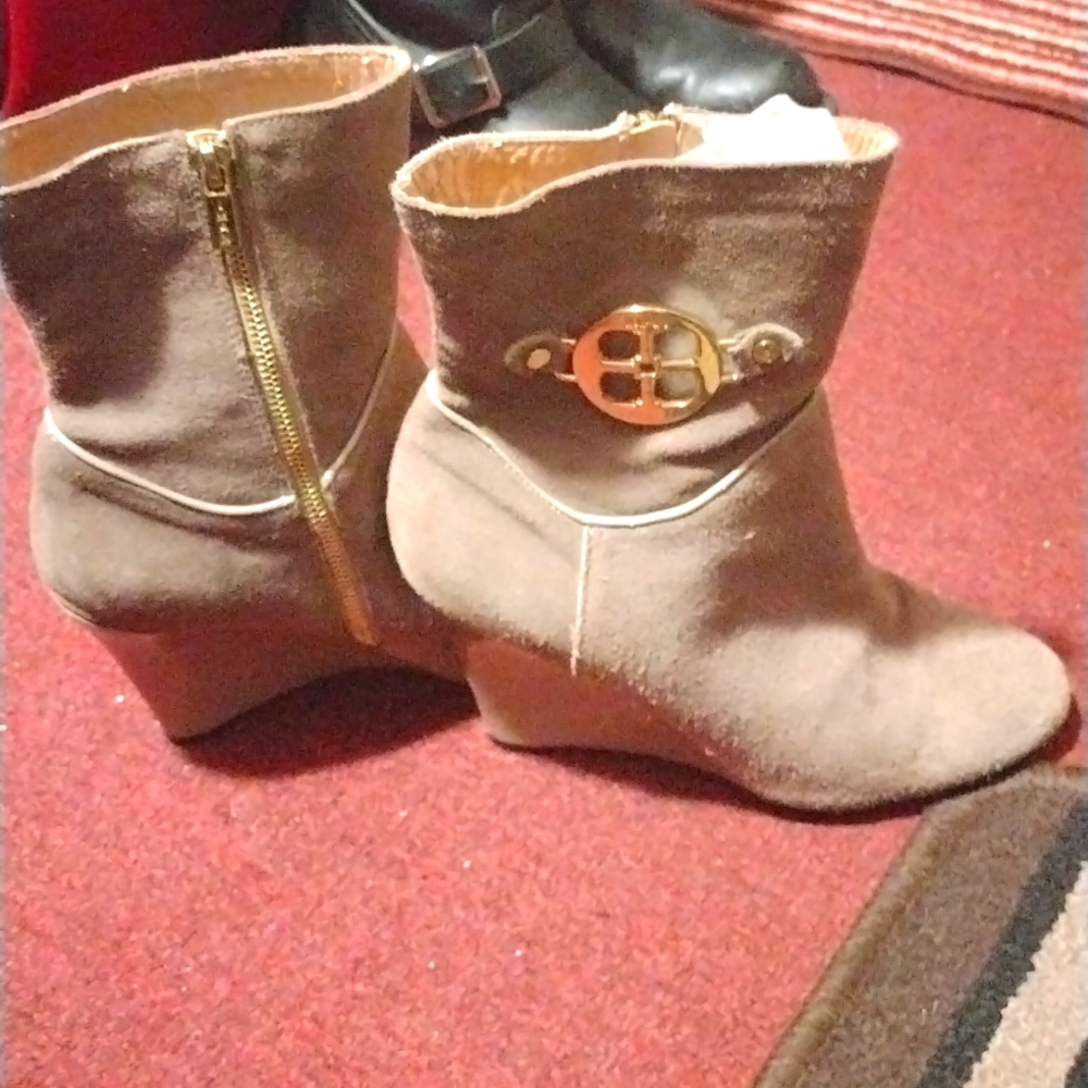 A pair of Imani suede wedged boots